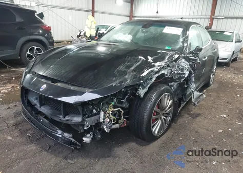 2016 Maserati Ghibli S из США, поврежденный, VIN ZAM57RSA1G1169679